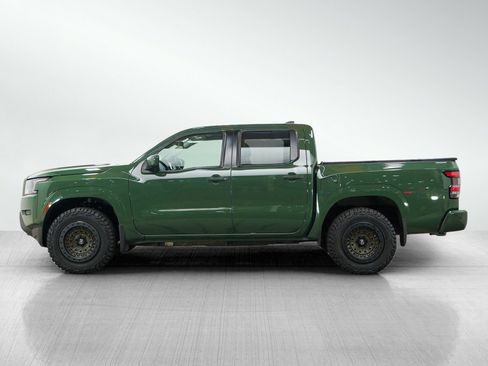 Used 2023 Nissan Frontier SV w/ Technology Package AWD/4WD image 2