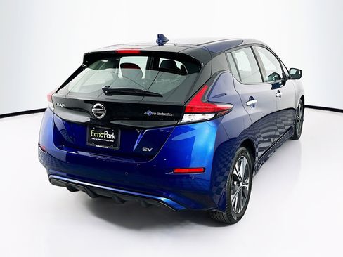Used 2021 Nissan Leaf SV w/ SV Technology Package image 9