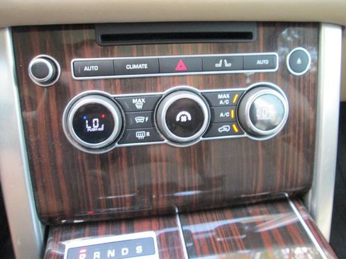 Used 2016 Land Rover Range Rover Supercharged image 6