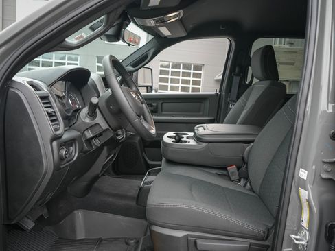 New 2026 RAM 2500 Tradesman image 14