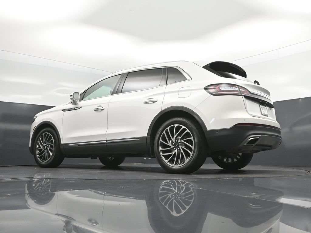 Used 2020 Lincoln Nautilus Reserve w/ Equipment Group 201A FWD image 40