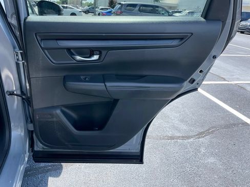 Certified 2025 Honda CR-V LX image 33