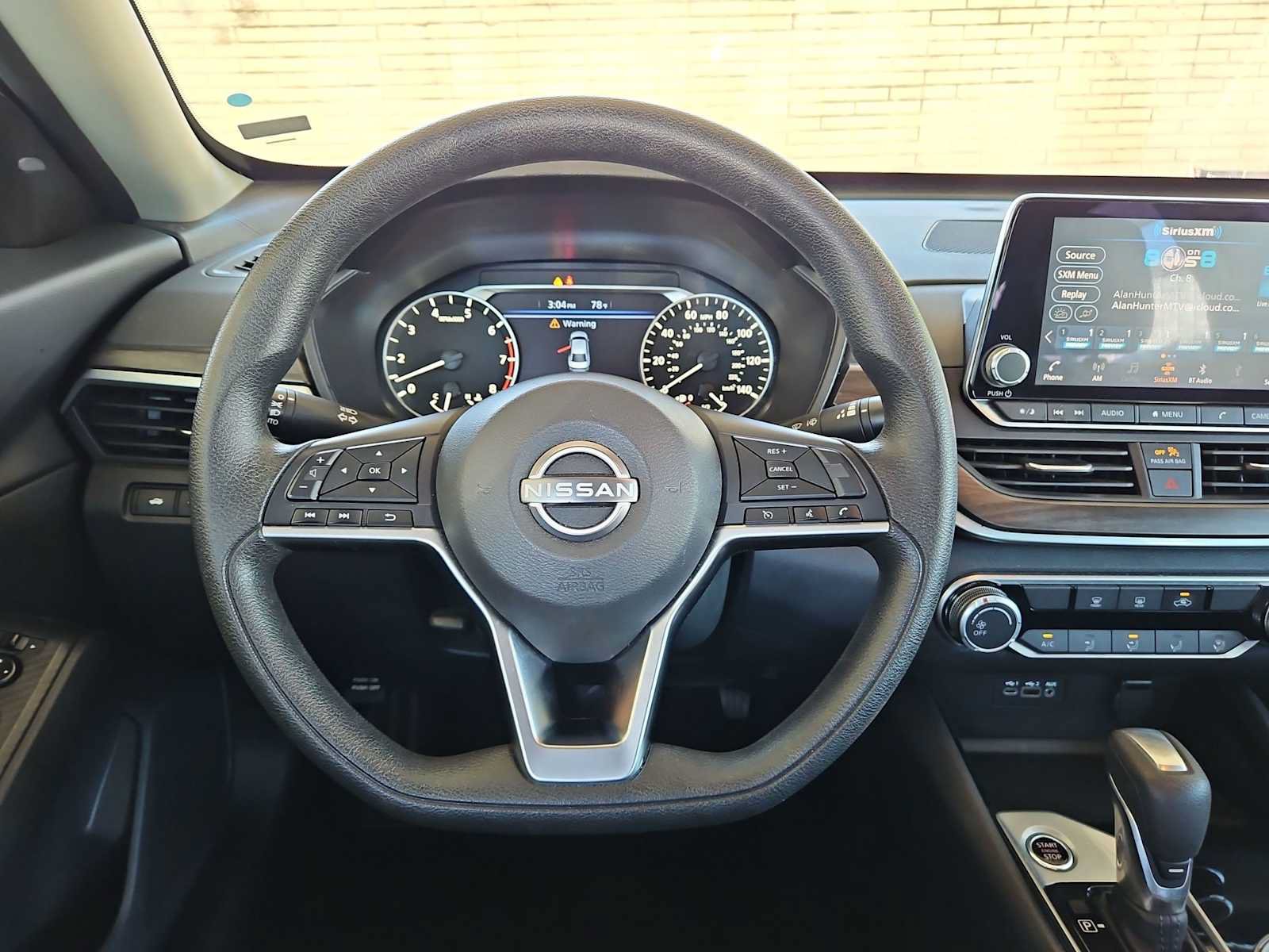 Used 2024 Nissan Altima 2.5 SV FWD image 19
