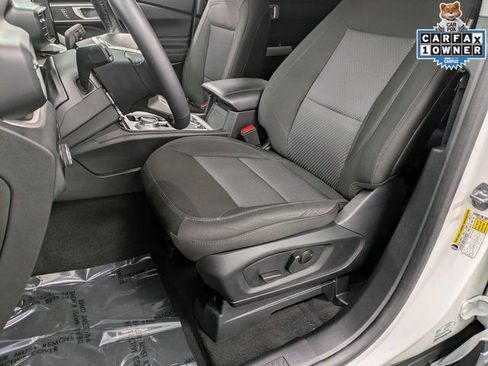 Certified 2023 Ford Explorer XLT image 10