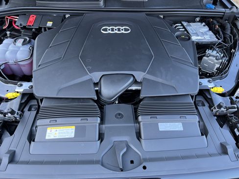 New 2026 Audi Q7 3.0T Premium Plus AWD/4WD image 36