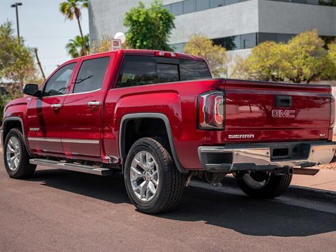 Used 2018 GMC Sierra 1500 SLT AWD/4WD image 3
