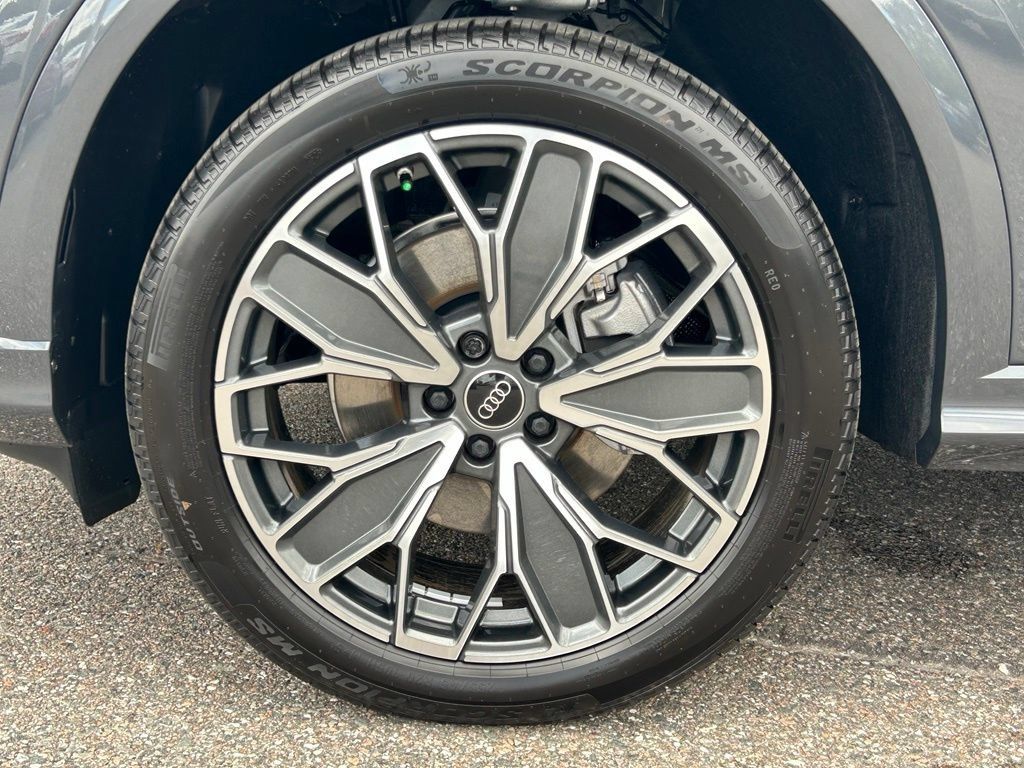 New 2026 Audi Q5 Premium Plus AWD/4WD image 37
