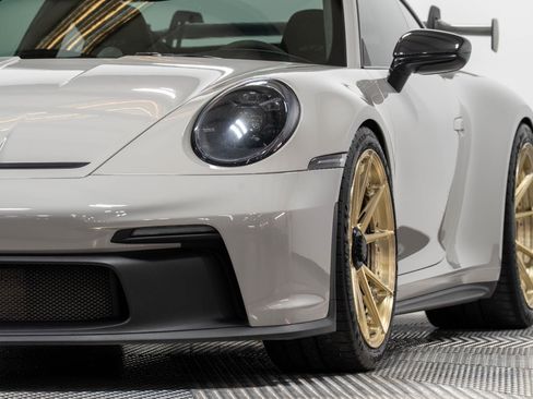 Used 2022 Porsche 911 GT3 image 9