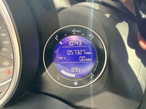 Used 2016 Honda Fit EX image 9