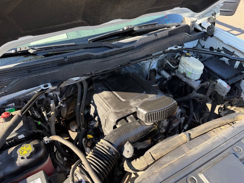 Used 2017 Chevrolet Silverado 3500 W/T image 21