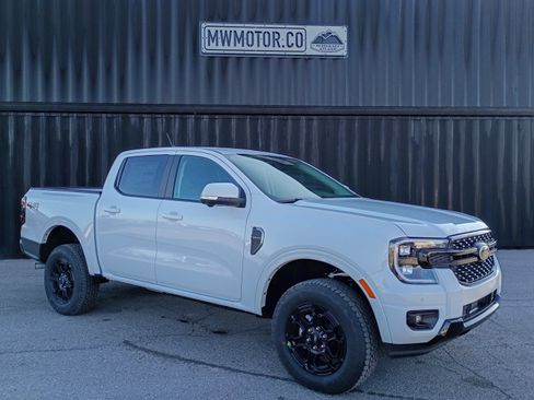 New 2025 Ford Ranger Lariat w/ Black Appearance Package AWD/4WD image 1