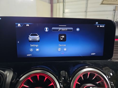 New 2026 Mercedes-Benz GLB 250 image 23