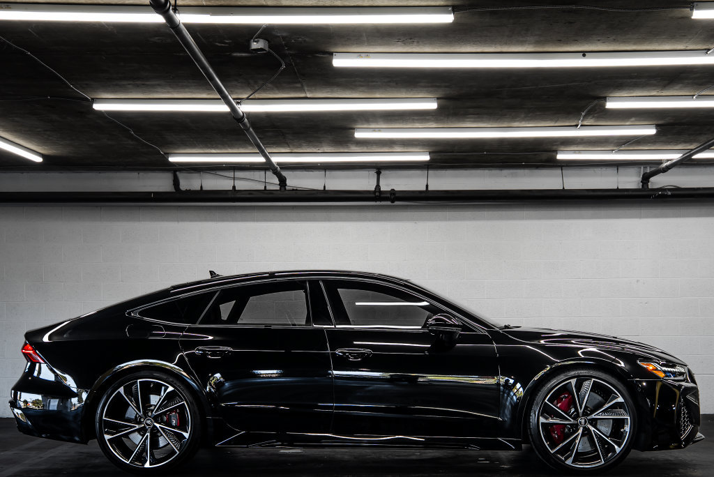 Used 2022 Audi RS 7 Sportback w/ Black Optic Package AWD/4WD image 6