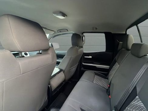 Used 2018 Toyota Tundra SR5 image 37