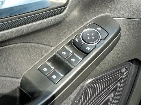 Used 2023 Ford Escape ST-Line w/ Tech Pack #1 AWD/4WD image 17