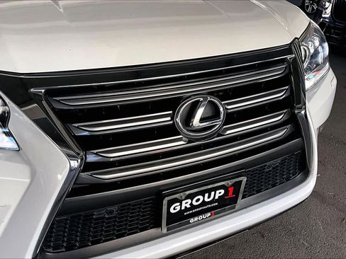 Used 2019 Lexus GX 460 Premium image 29