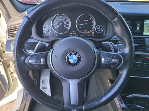 Used 2017 BMW X3 xDrive28i image 9