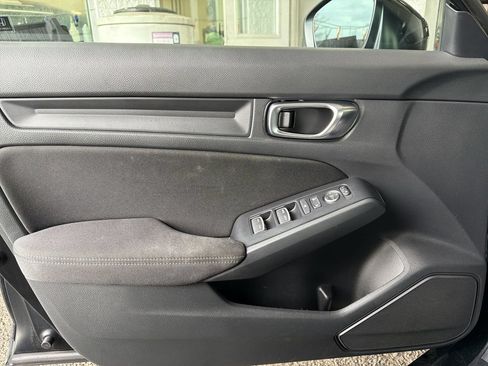Used 2025 Honda Civic Sport image 23