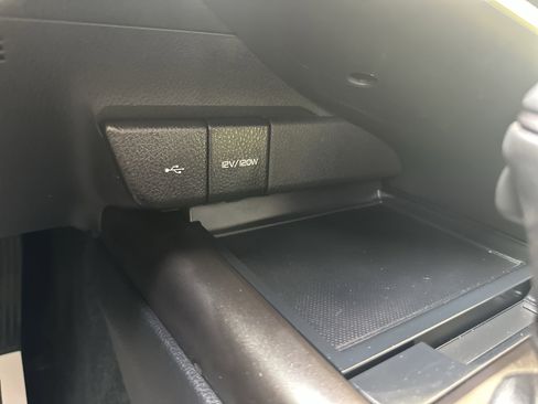 Certified 2024 Toyota Camry SE image 32