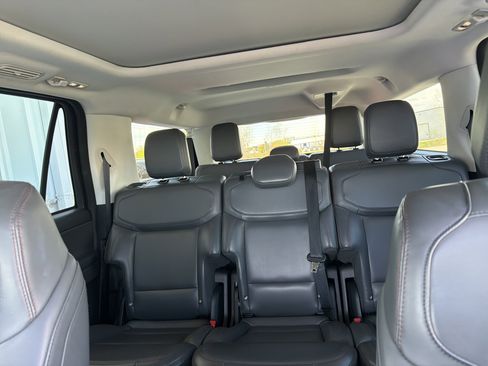 Certified 2025 Ford Expedition Max Active AWD/4WD image 47
