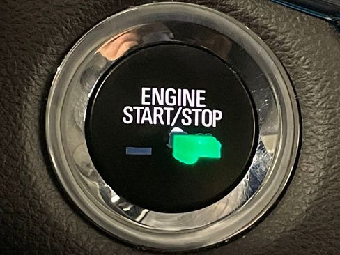 Used 2017 Chevrolet Impala Premier w/ Enhanced Convenience Package image 28