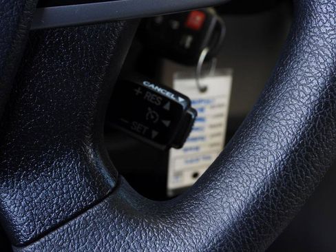 Used 2012 Toyota Camry LE image 54