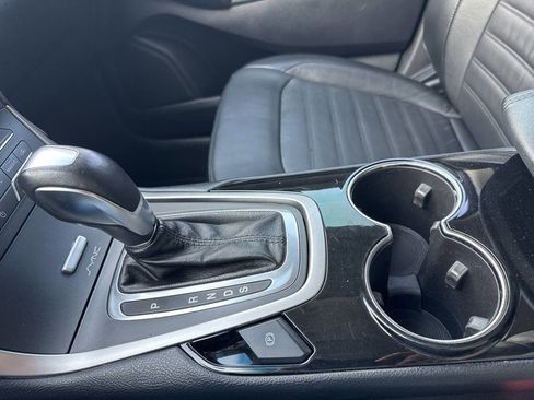 Used 2016 Ford Edge SEL w/ Equipment Group 201A image 30