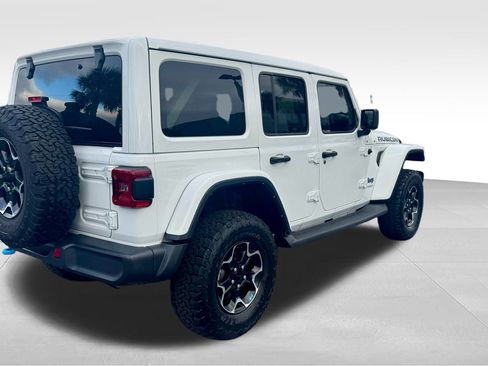 Used 2022 Jeep Wrangler Unlimited Rubicon 4xe w/ Cold Weather Group image 11