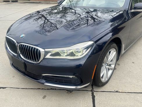 Used 2016 BMW 750i xDrive 750i xDrive AWD 4dr Sedan image 15