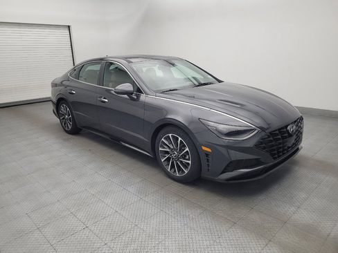 Used 2021 Hyundai Sonata Limited w/ Cargo Package FWD image 11
