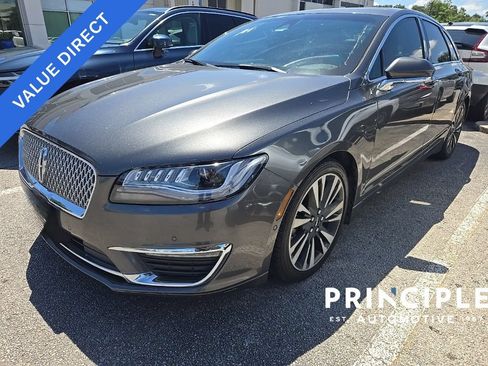 Used 2017 Lincoln MKZ Reserve w/ Technology Package FWD image 1