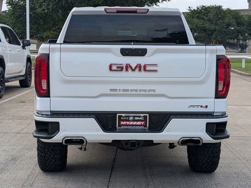Certified 2025 GMC Sierra 1500 AT4 AWD/4WD image 5
