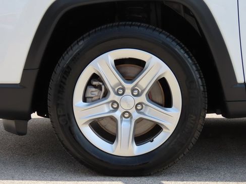 Used 2023 Jeep Compass Sport AWD/4WD image 14