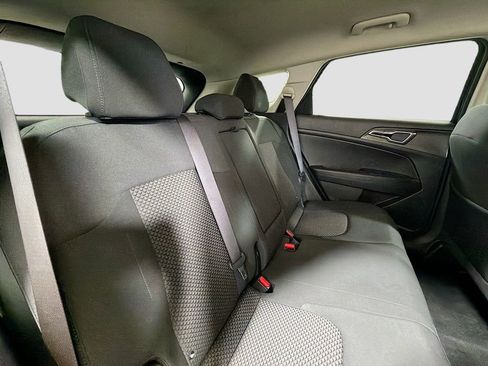 Used 2023 Kia Sportage LX image 27