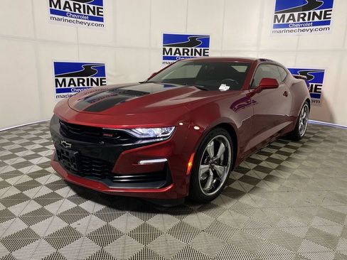 Used 2019 Chevrolet Camaro SS w/ LPO, Camaro Insignia Package RWD image 14