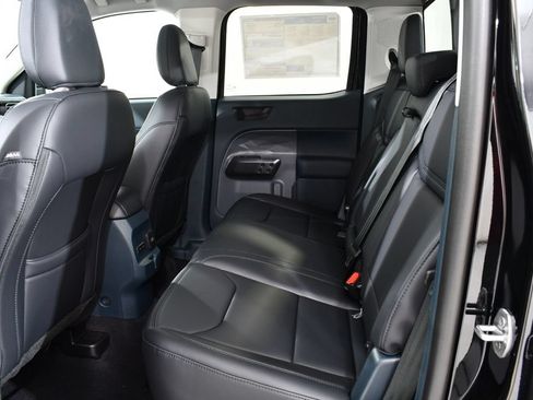 New 2026 Ford Maverick Lariat w/ Black Appearance Package AWD/4WD image 16