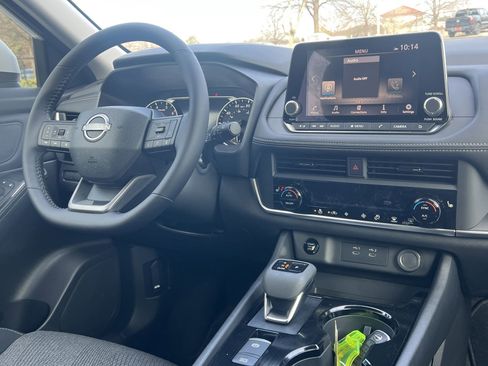 New 2026 Nissan Rogue SV w/ Cold Weather Package FWD image 3