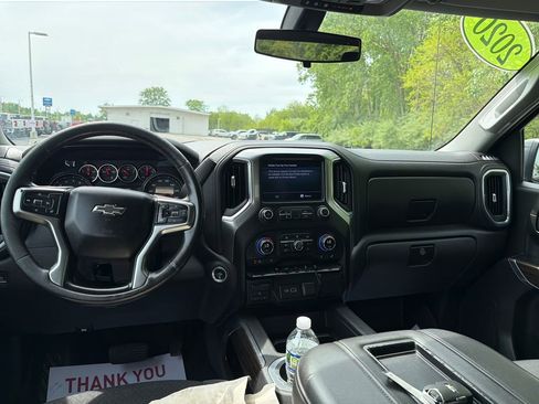 Used 2020 Chevrolet Silverado 1500 LT Trail Boss AWD/4WD image 25