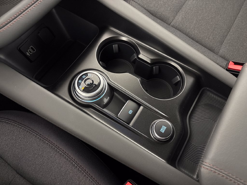 New 2026 Ford Explorer Active RWD image 26