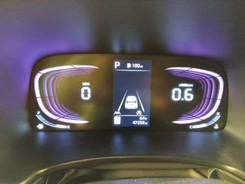 Used 2023 Kia Soul LX w/ LX Technology Package image 23