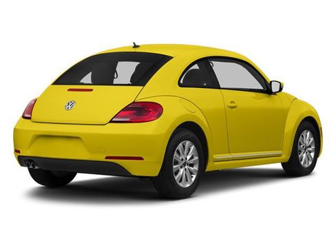 Used 2013 Volkswagen Beetle 2.5 FWD image 2