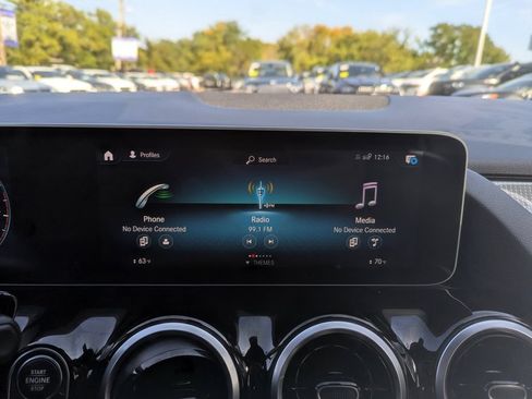 Used 2021 Mercedes-Benz GLA 250 4MATIC image 22
