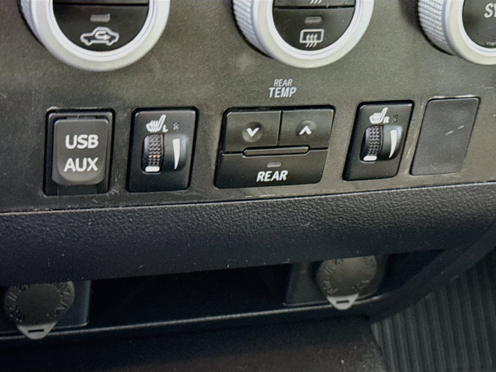 Used 2018 Toyota Sequoia SR5 w/ Premium Package AWD/4WD image 12