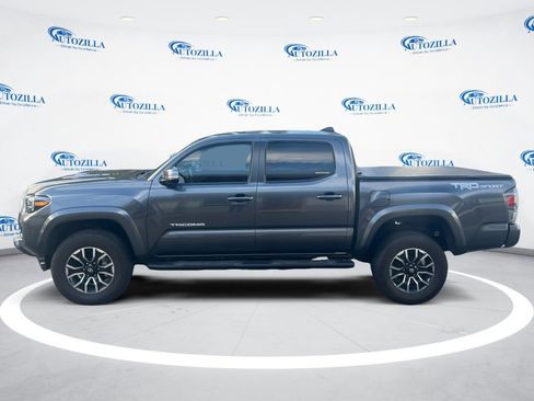 Used 2023 Toyota Tacoma 2WD Double Cab image 2