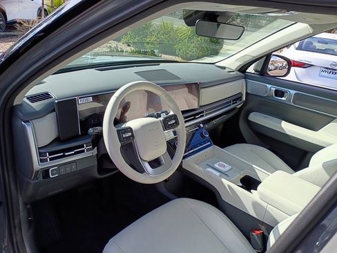 New 2026 Hyundai Santa Fe SE image 9