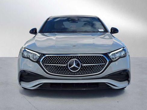 Used 2026 Mercedes-Benz E 350 4MATIC Sedan image 8