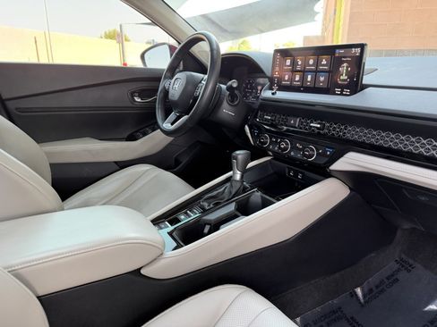 Used 2024 Honda Accord Touring image 38
