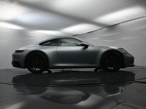 Used 2022 Porsche 911 Carrera 4 GTS image 47