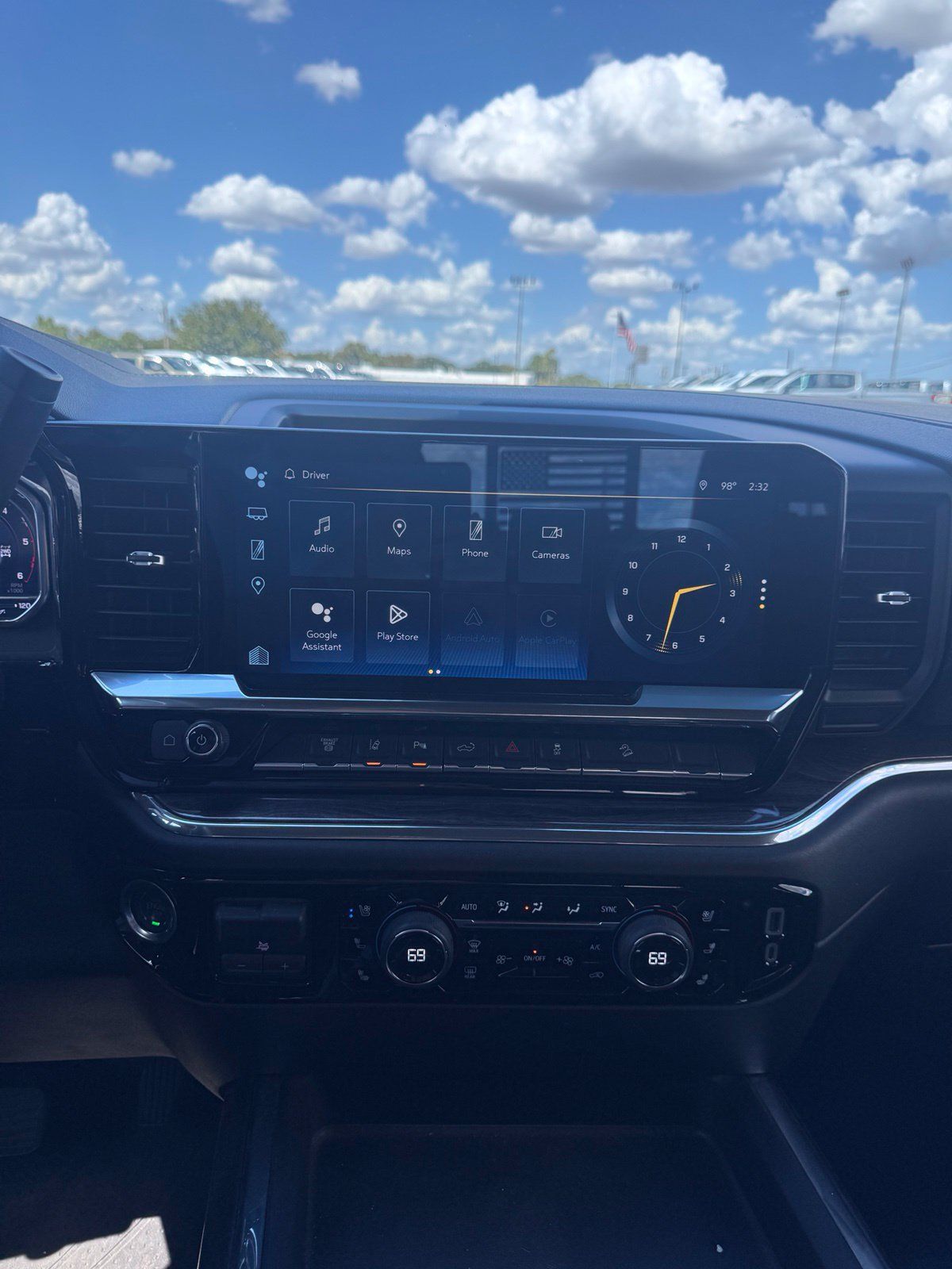 Used 2025 Chevrolet Silverado 2500 LTZ w/ Trail Boss Package AWD/4WD image 7