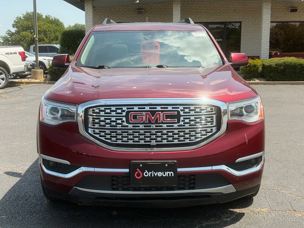 Used 2017 GMC Acadia Denali w/ Technology Package FWD image 2
